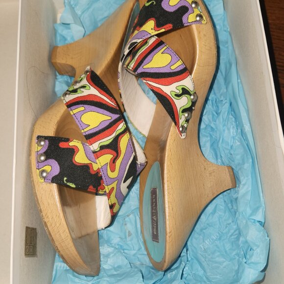 Emilio Pucci Wood and Canvas Sandals Size 39 - Picture 2 of 6